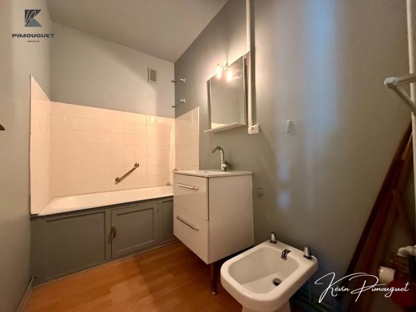 Appartement à vendre 2 pièces MERIGNAC (33)