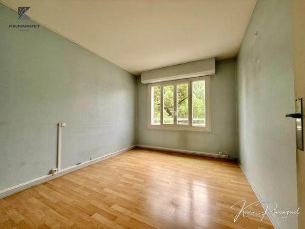 Appartement à vendre 2 pièces MERIGNAC (33)