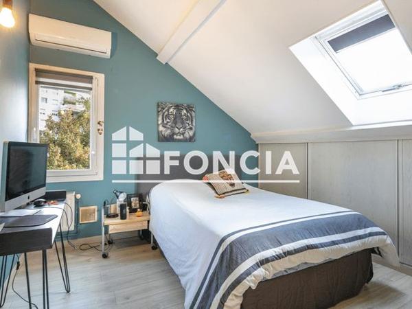 À vendre Maison 6 pièces 180 m² - Grenoble 38100