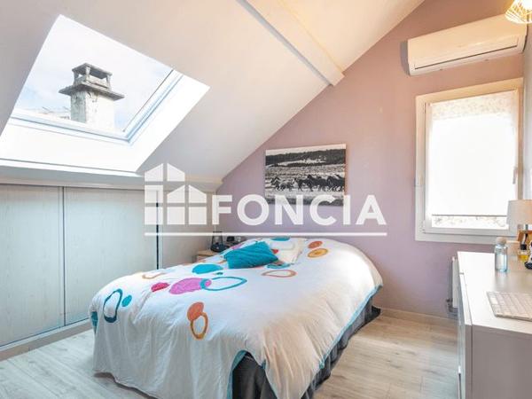 À vendre Maison 6 pièces 180 m² - Grenoble 38100