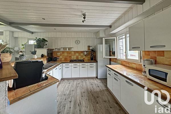 Maison à vendre 5 pièces 160 m² Saint-Médard-d'Aunis