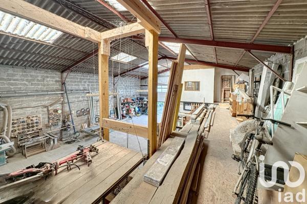 Maison à vendre 5 pièces 160 m² Saint-Médard-d'Aunis