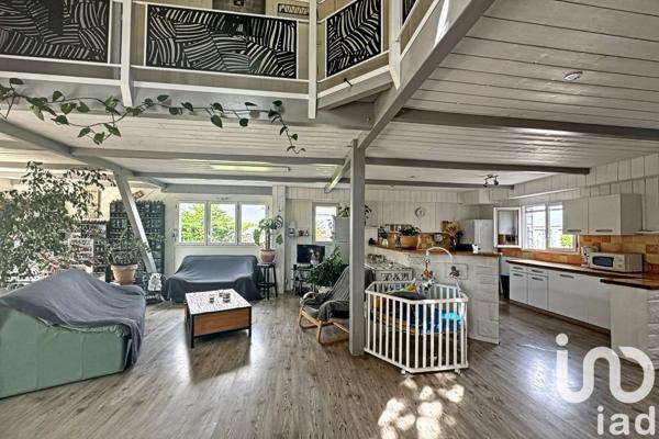 Maison à vendre 5 pièces 160 m² Saint-Médard-d'Aunis