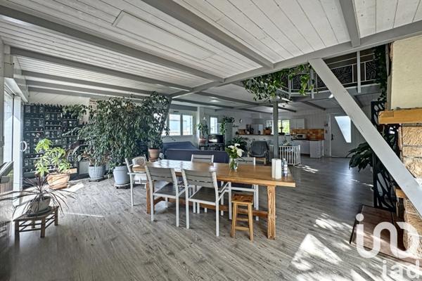 Maison à vendre 5 pièces 160 m² Saint-Médard-d'Aunis