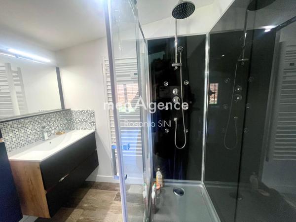 Maison à Les Sables-d'Olonne, 85100 - 9 pièces 243m²