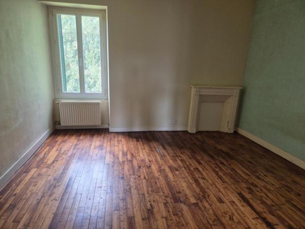 Maison 9 pièces 210 m² avec jardin