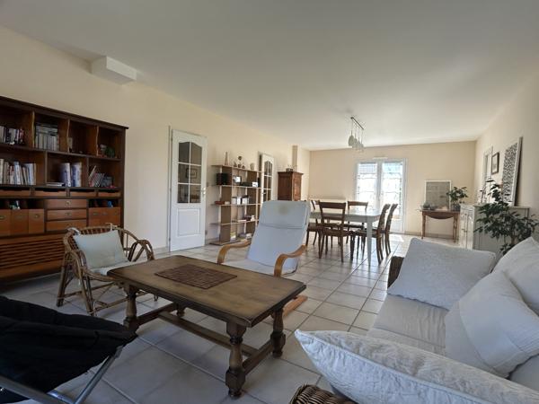 Maison - 7 pièces - 158 m²