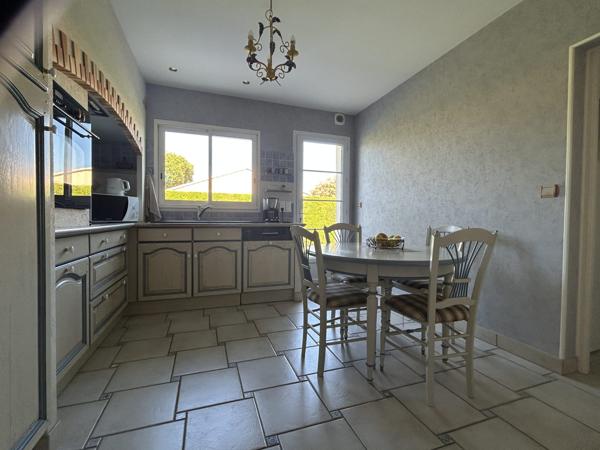 Maison - 7 pièces - 158 m²