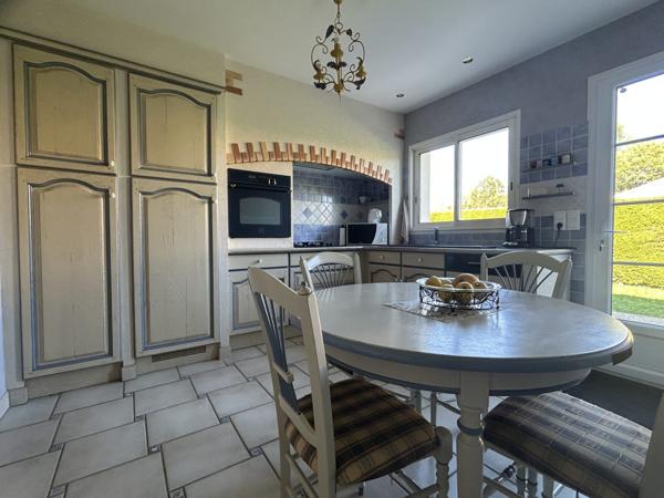 Maison - 7 pièces - 158 m²