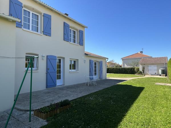 Maison - 7 pièces - 158 m²