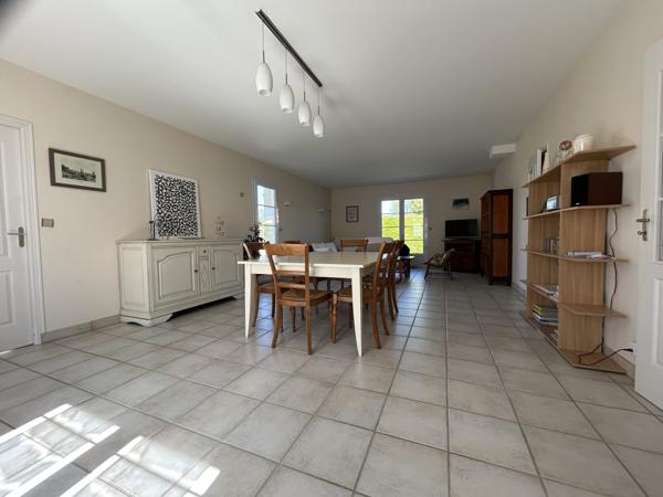 Maison - 7 pièces - 158 m²