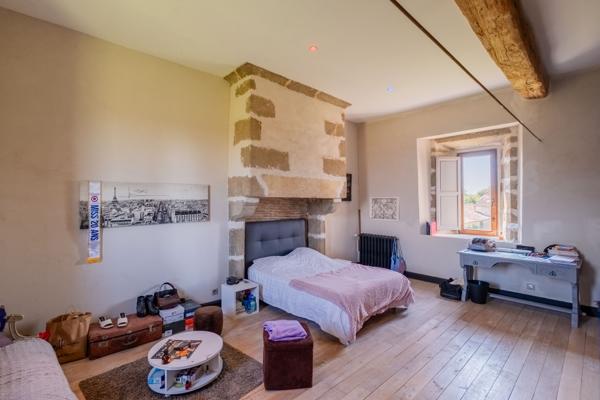 Maison à vendre à Coulonges-Thouarsais (79330) - Deux-Sèvres
