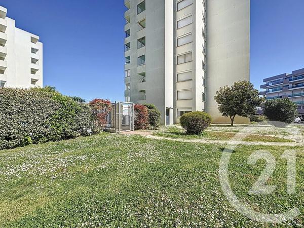 Appartement Studio à vendre  1 pièce - 27,48 m 2   ARCACHON  - 33