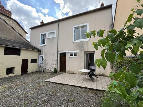 Maison à vendre |  Argenton-sur-Creuse |  8 pièces | 166 m²