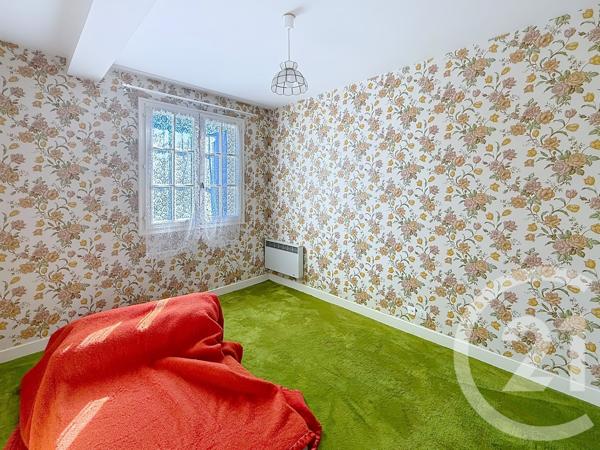 Maison à vendre  11 pièces - 190,94 m 2   ANGOULEME  - 16