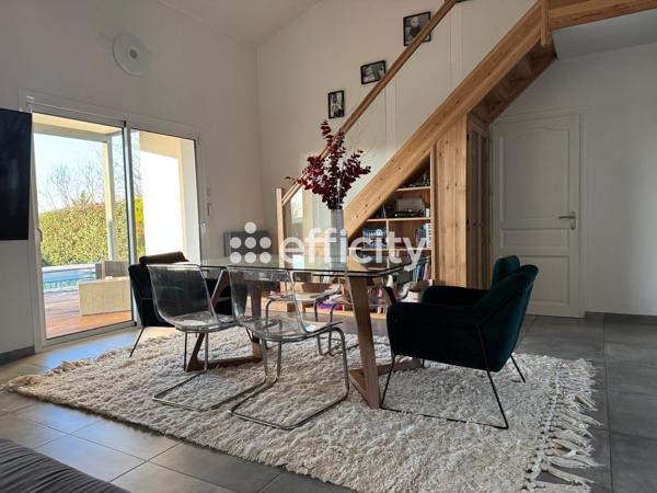 Maison
         6 pièces
        - 192 m² Bien prestige 995 000 € *