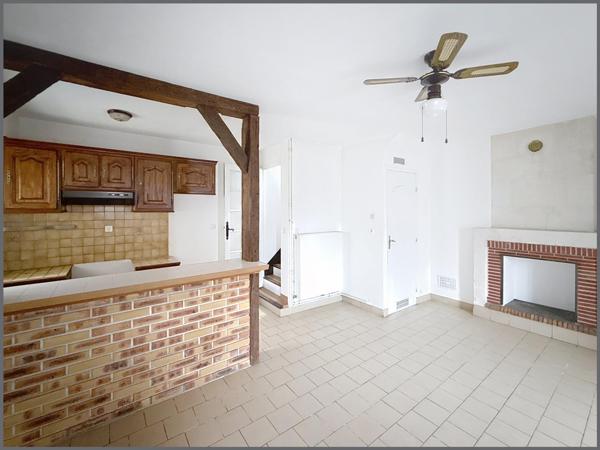 Maison de bourg, 3 chambres et un garage