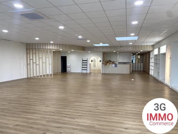 Location / Local Commercial