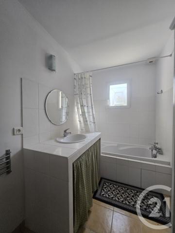 Maison à vendre  4 pièces - 90,09 m 2   QUEYRAC  - 33