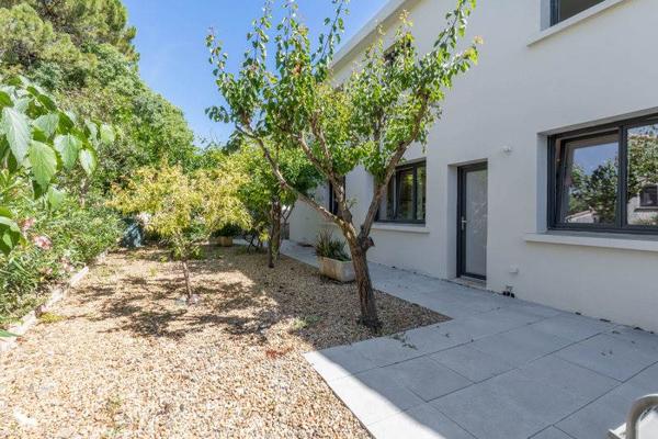 Maison à vendre |  Lunel-Viel |  8 pièces | 250 m²
