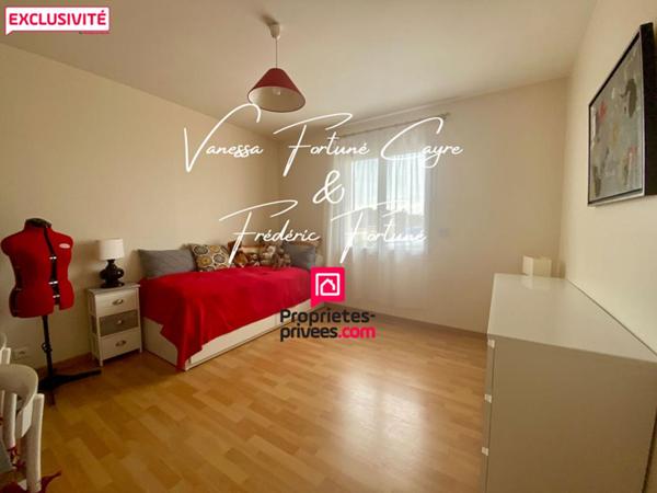 À vendre à Cézac (33620) ?Maison  5 pièce(s) 170 m2