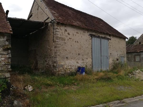 Grange à vendre à Lussac-les-Églises (87360) - Haute-Vienne