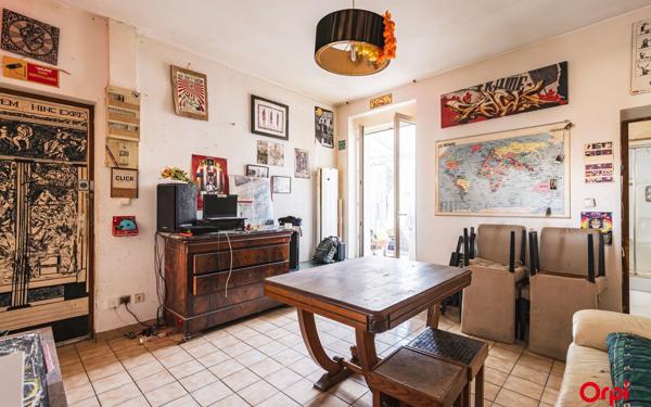 Appartement à vendre    2 pièces •  Reims