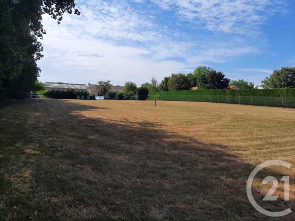 Terrain à vendre  983 m 2   CHEF BOUTONNE  - 79