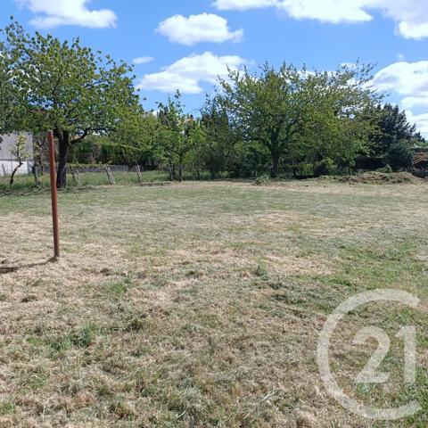 Terrain à vendre  983 m 2   CHEF BOUTONNE  - 79