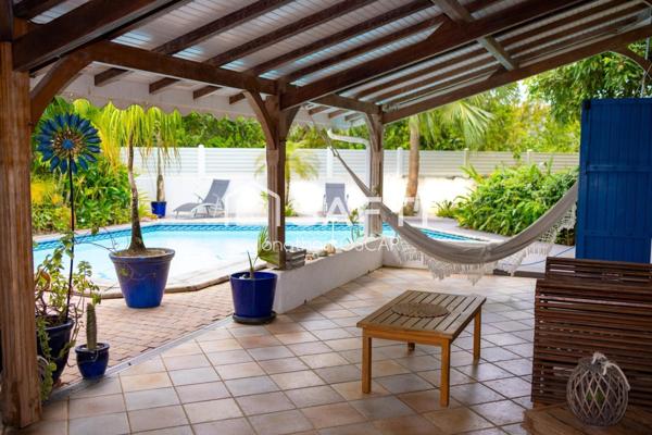 Villa F7 Sainte-Luce avec 2 bungalows, mezzanine, piscine et spa