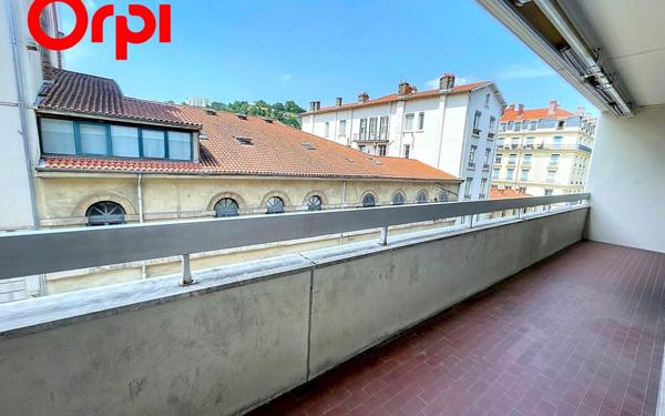 Appartement à vendre    5 pièces • 118,10 m2 Lyon 2