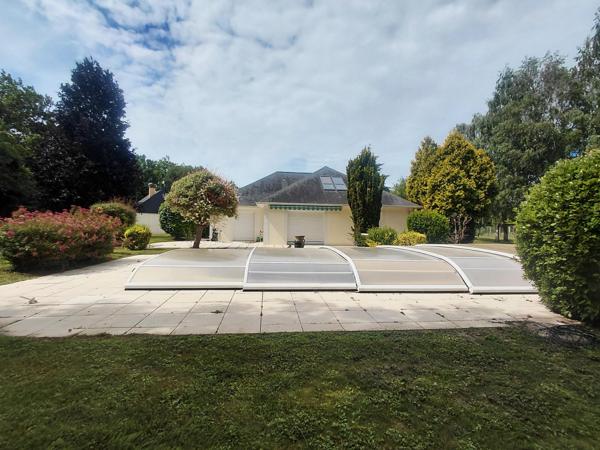 Maison à VALFRAMBERT, 61250 - 5 pièces 150m²