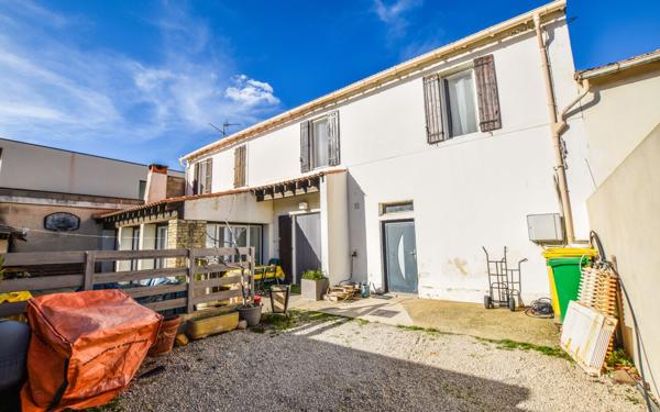 Maison à vendre    5 pièces •  Avignon