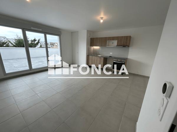 Location Appartement 4 pièces 77.2 m² - ATLANTIS E38 - 28 RUE DE ROYAN La Rochelle 17000