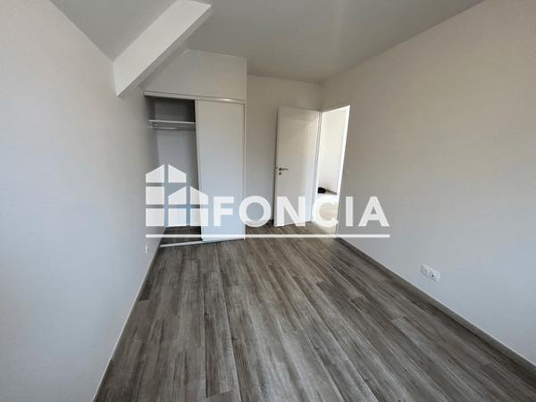 Location Appartement 4 pièces 77.2 m² - ATLANTIS E38 - 28 RUE DE ROYAN La Rochelle 17000