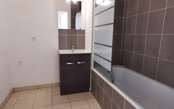 Appartement à vendre    3 pièces • 63 m2 Marolles-en-Brie