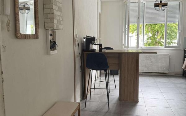 Appartement à vendre    3 pièces • 74 m2 Bourg-lès-Valence