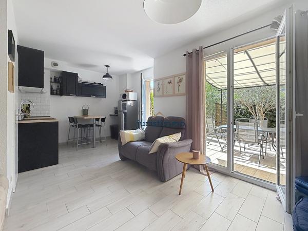VAISON-LA-ROMAINE – MAISON AVEC JARDIN, GARAGE & PISCINE DANS LA RÉSIDENCE