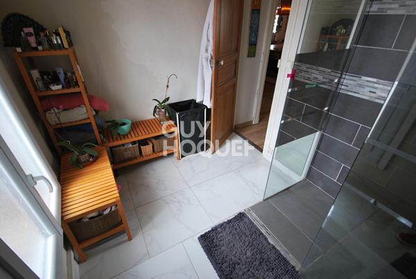 Appartement Mèze 5 pièce(s) 85.16 m2