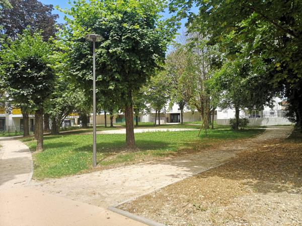 Dijon (21000) T4 avec sa spacieuse terrasse et garage norme "handicapé"- Disponible 13 avril !