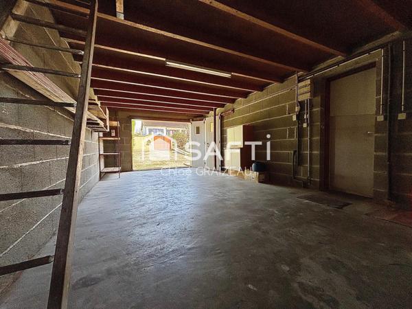 Maison de plain-pied, 95 m² habitables, garage