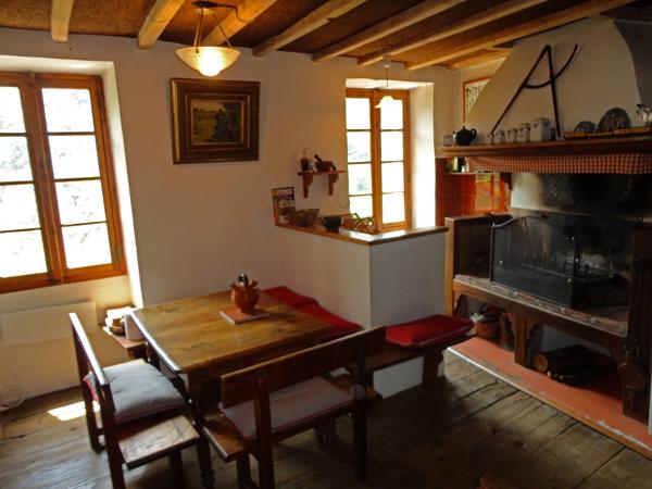 Dpt Pyrénées Orientales (66), à vendre OLETTE Maison P4 en pierres de 84 m² - terrain 809 m²