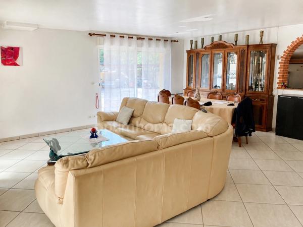 BLAGNAC – MAISON T5/6 DE PLAIN-PIED AVEC PISCINE, GARAGE ET ATELIER – CALME ET PROXIMITÉ ODYSSUD