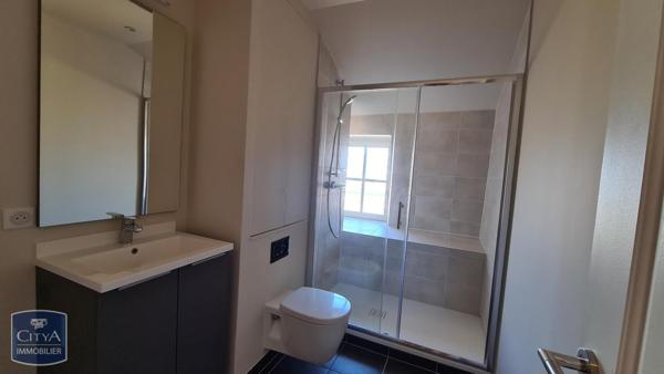 Appartement à louer 2 pièces 37.8m²