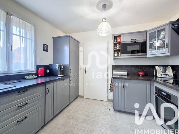 Maison à vendre 5 pièces 86 m² Le Coudray-Montceaux