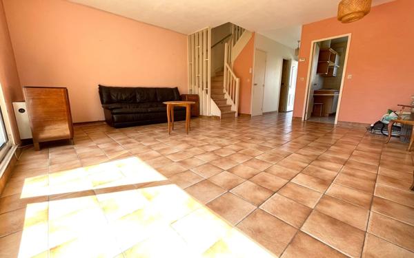 Maison à vendre    4 pièces • 82 m2 Saint-Germain-lès-Corbeil