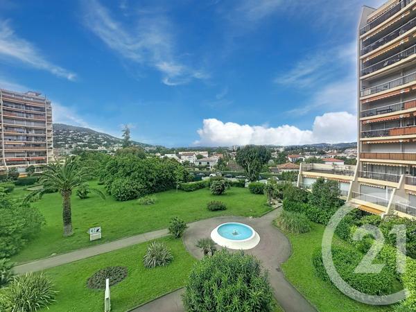 Appartement F1 à vendre  1 pièce - 27,90 m 2   MANDELIEU LA NAPOULE  - 06