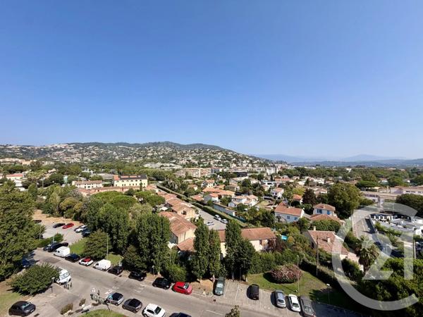 Appartement F1 à vendre  1 pièce - 27,90 m 2   MANDELIEU LA NAPOULE  - 06