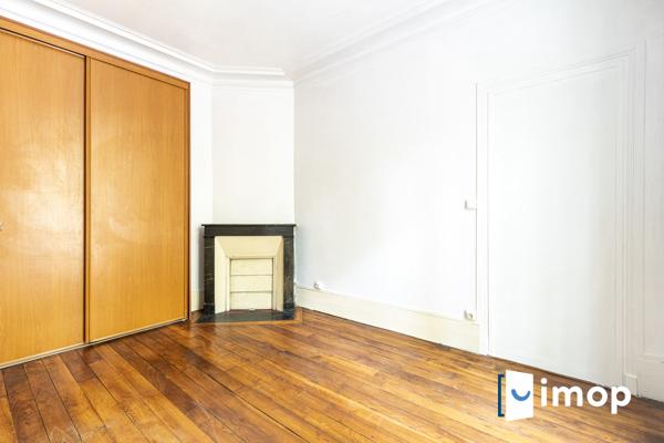 Charmant T2  avec balcon Paris 18 ème Simplon