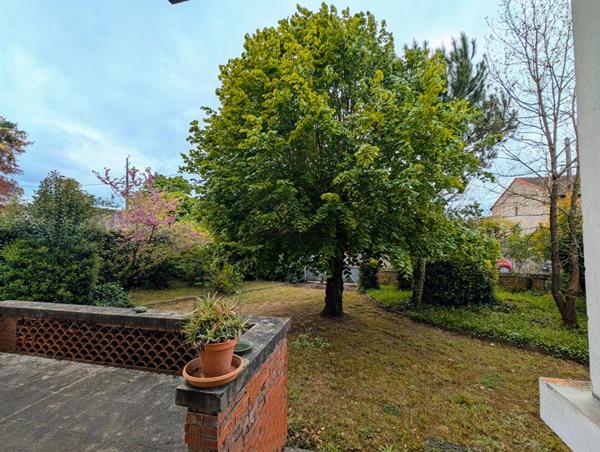 Maison 224 m2 avec 7 chambres, dépendance 97 m² sur terrain de 1455 m²